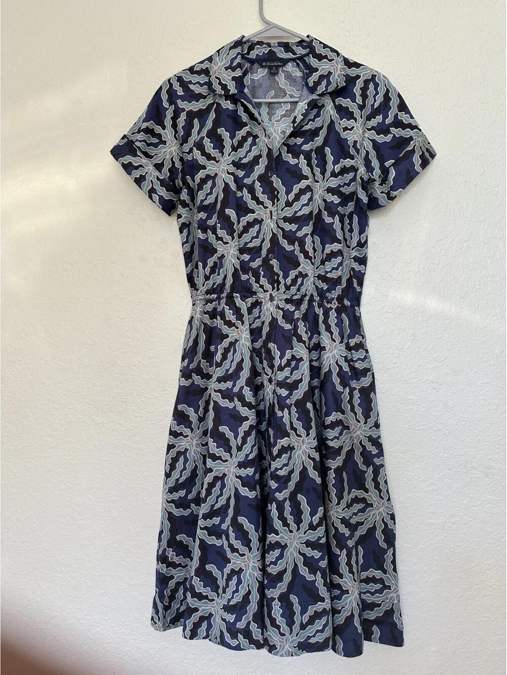 Brooks Brothers short sleeve waisted dress leaf design sz 6 uk 12